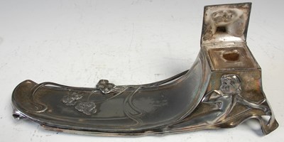 Lot 266 - A WMF Art Nouveau pewter inkwell, No.331,...