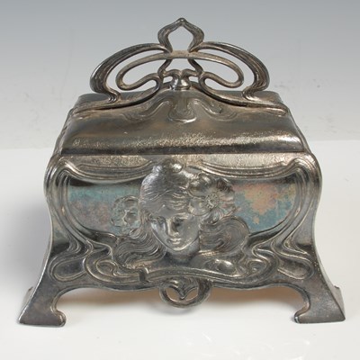 Lot 195 - A WMF style Art Nouveau pewter jewellery...