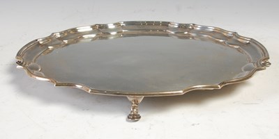 Lot 500 - An Elizabeth II silver salver, Birmingham 1964,...