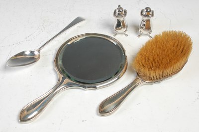 Lot 485 - A collection of silver, to include a London...