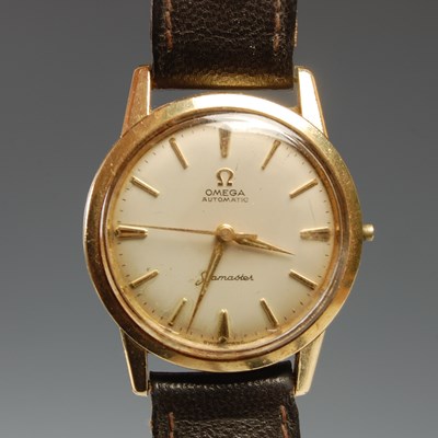 Lot 694 - A vintage gentlemans Omega Automatic Seamaster...