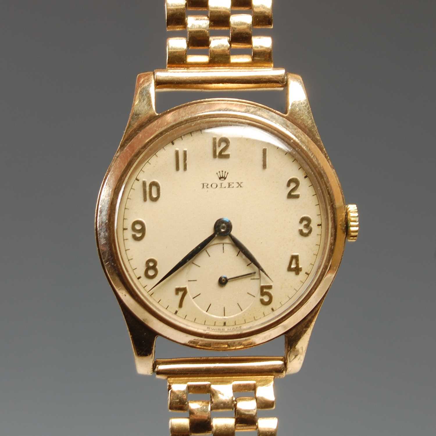 Lot 698 - A vintage 9ct gold Rolex bracelet wristwatch,...