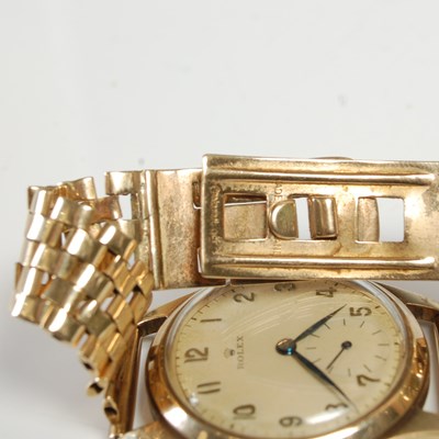 Lot 698 - A vintage 9ct gold Rolex bracelet wristwatch,...