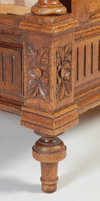 Lot 60 - An early 20th century oak double bed, the...