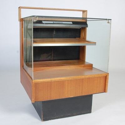 Lot 103 - A vintage Parker Pen shop display cabinet, of...