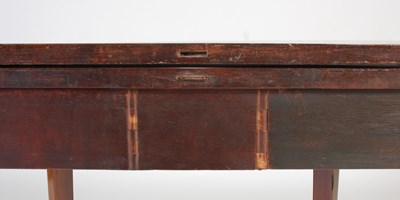 Lot 18 - A George III mahogany and boxwood lined...