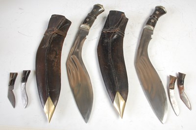 Lot 272 - A pair of vintage horn handled Kukri knives,...