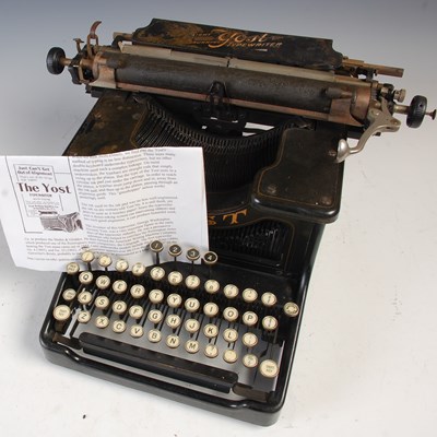 Lot 200 - A vintage Yost typewriter.