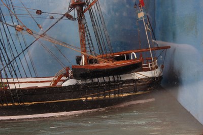 Lot 138 - A late 19th century cased model ship, 'The...