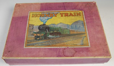 Lot 275 - A vintage boxed Hornby train set.