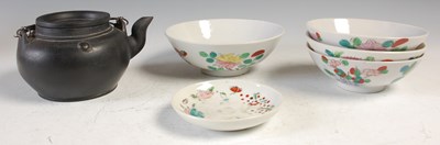 Lot 815 - A group of Chinese ceramics, late 19th/ early...