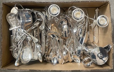 Lot 339 - A box of assorted EP ware.