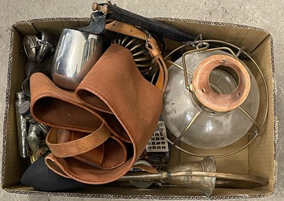 Lot 331 - A box of assorted household items, to include...