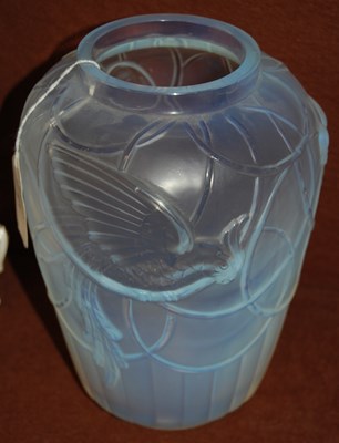 Lot 21 - Sabino, France, an opalescent glass vase with...