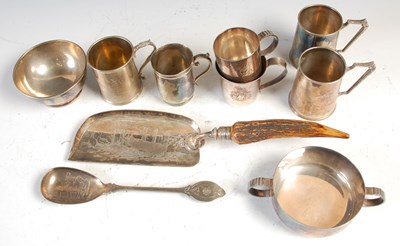 Lot 514 - A collection of silver plated items with Kate...