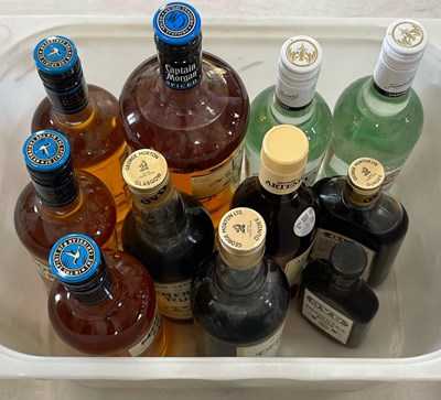 Lot 318 - A box of assorted spirits, to include Bacardi;...