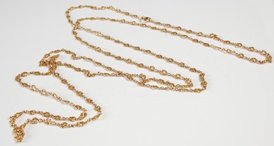 Lot 669 - A long yellow metal fancy-link guard...