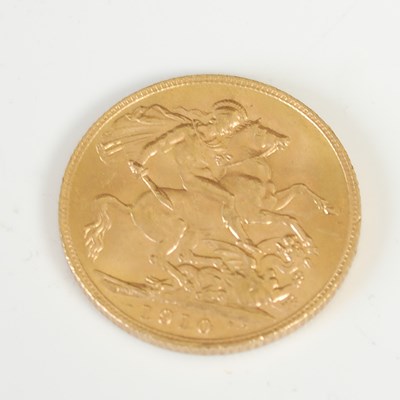 Lot 564 - An Edward VII gold sovereign, dated 1910.