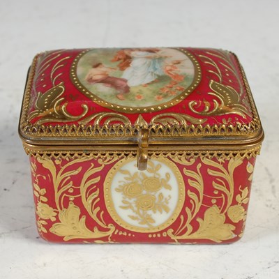 Lot 31 - A late 19th century Continental porcelain red...