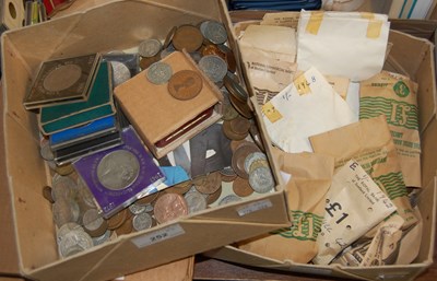 Lot 252 - Two boxes of various British coinage to...