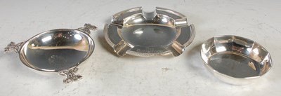 Lot 175 - A collection of silver to include Edinburgh...