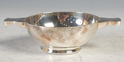 Lot 223 - An Elizabeth II silver quaich, Edinburgh 2013,...