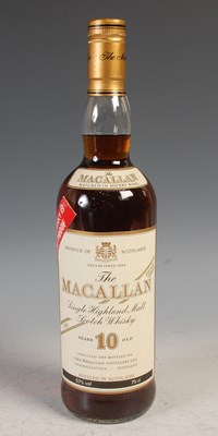 Lot 269 - An unboxed bottle, The Macallan Single...