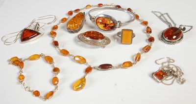 Lot 280 - A collection of assorted amber set jewellery...