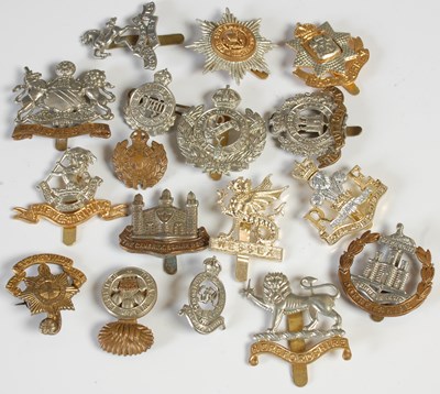 Lot 284 - A collection of assorted Regimental badges.