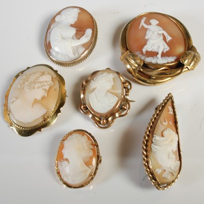 Lot 285 - Six assorted yellow metal cameo brooches.