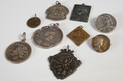 Lot 290 - A collection of nine assorted French and...
