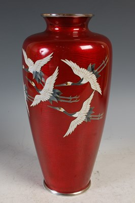 Lot 313 - A Japanese Ginbari cloisonne silver wirework...