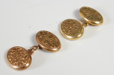Lot 371 - A pair of 15ct gold oval cufflinks, 4.5 grams.