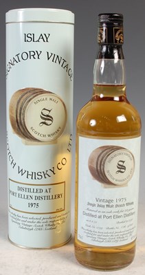 Lot 411 - A boxed bottle of Isla Signatory Vintage...