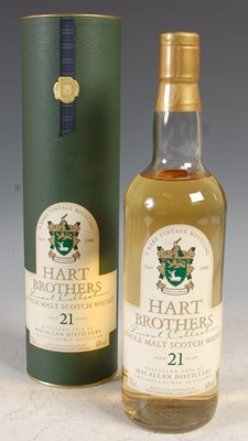 Lot 412 - A boxed bottle of a Rare Vintage Bottling,...