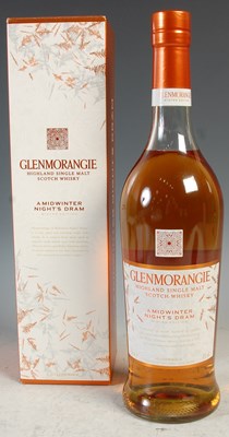 Lot 423 - A boxed bottle of Glenmorangie Highland single...