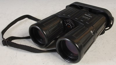 Lot 472 - A pair of Zeiss 10x40B West German binoculars.