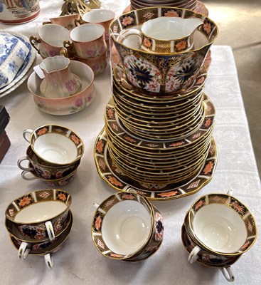 Lot 513 - A Royal Crown Derby Imari pattern part tea set.