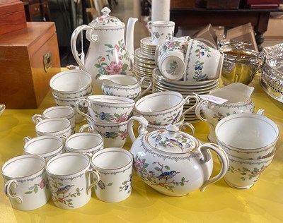 Lot 534 - An Aynsley Pembroke pattern part tea and...