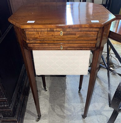 Lot 915 - A 19th century mahogany and ebony lined...