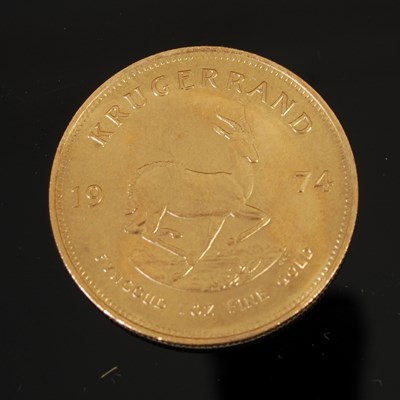 Lot 90I - A South African gold Krugerrand, dated 1974.