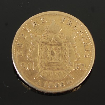 Lot 89C - A French gold 20 Franc coin, dated 1886.