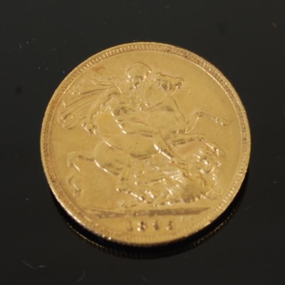 Lot 89J - A Victorian gold sovereign, dated 1895.