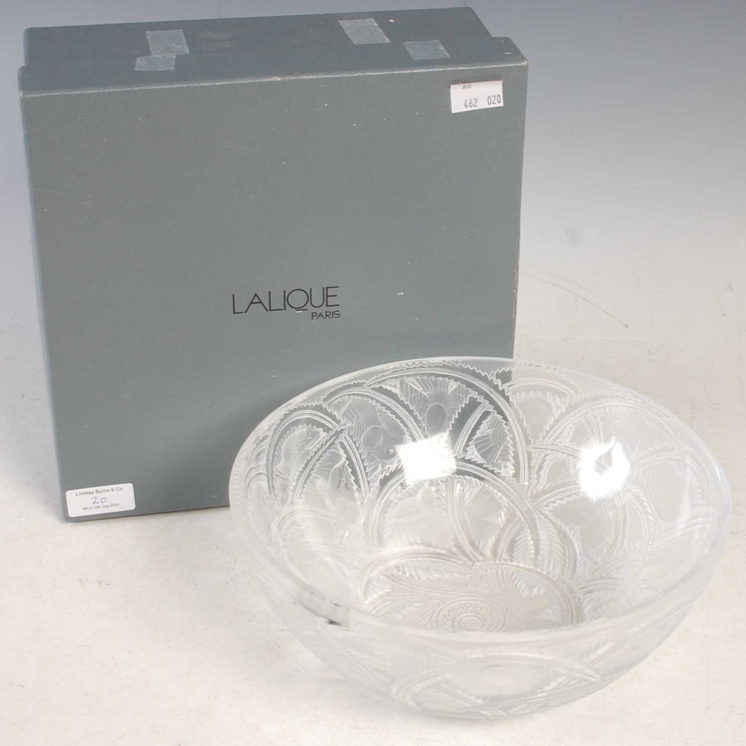 Lot 20 - A Lalique clear and frosted glass bowl,...