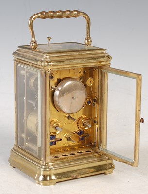 Lot 32 - A late 19th/ early 20th century brass cased...