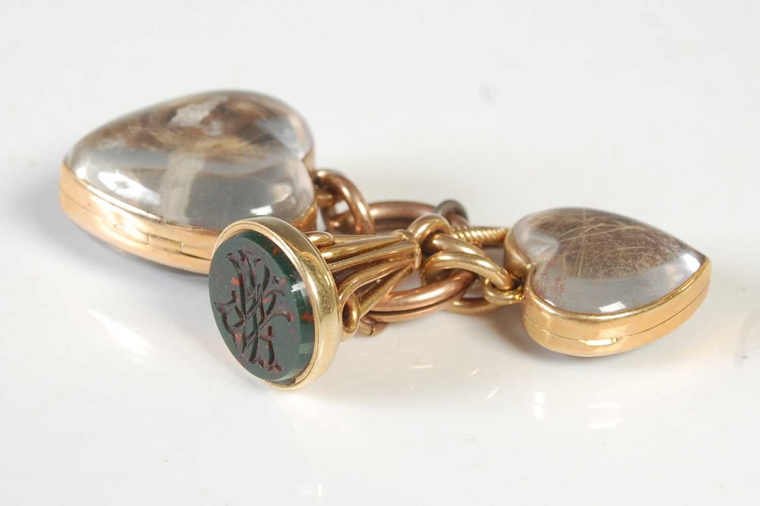 Lot 51 - A late 19th/ early 20th century yellow metal...