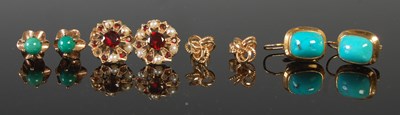 Lot 82 - Four pairs of assorted yellow metal earrings,...
