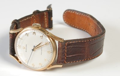 Lot 93 - A vintage gentlemans 9ct gold cased Rolex...