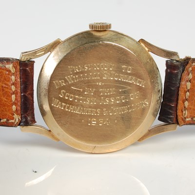 Lot 93 - A vintage gentlemans 9ct gold cased Rolex...