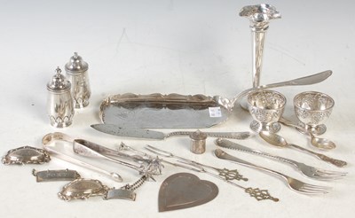 Lot 186 - A collection of silver and EP ware to include...